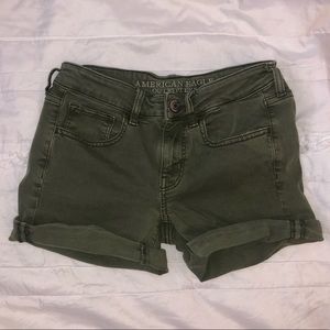 Green AMERICAN EAGLE shorts